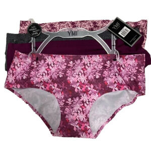 𝅺YMI INTIMATES HIPSTER PANTIES (4)- NEVER WORN - 4 ATTACHED ON HANGER - SIZE M